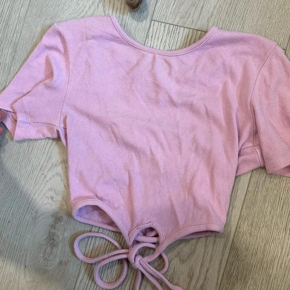 PRINCESS POLLY tee 4 - Picture 6 of 8